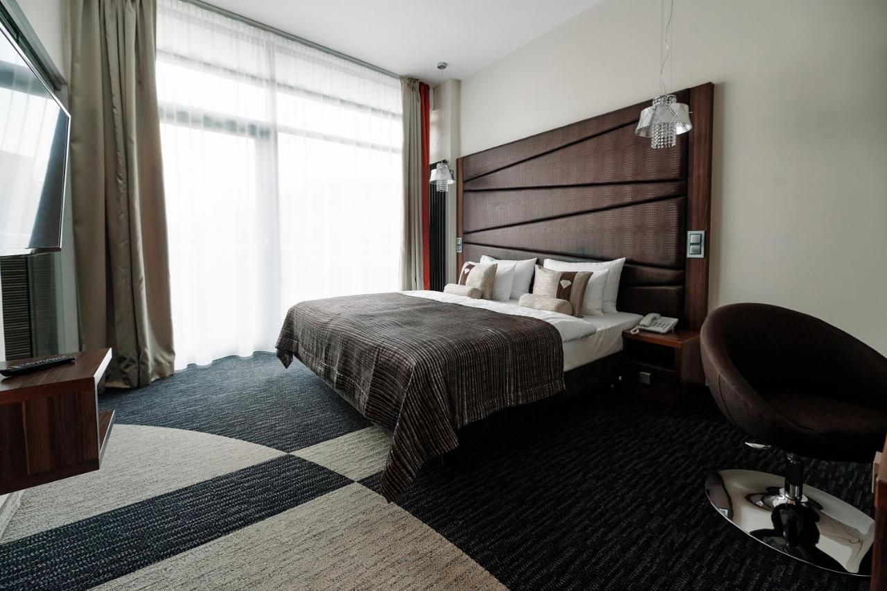 Blue Diamond Hotel Active Spa Trzebownisko Eksteriør billede