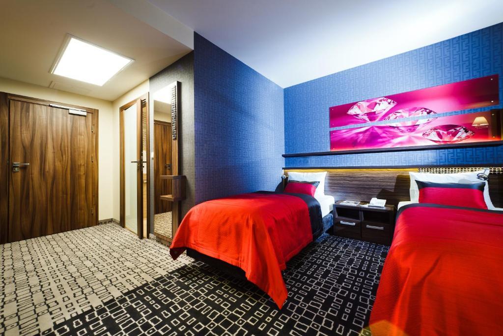 Blue Diamond Hotel Active Spa Trzebownisko Værelse billede